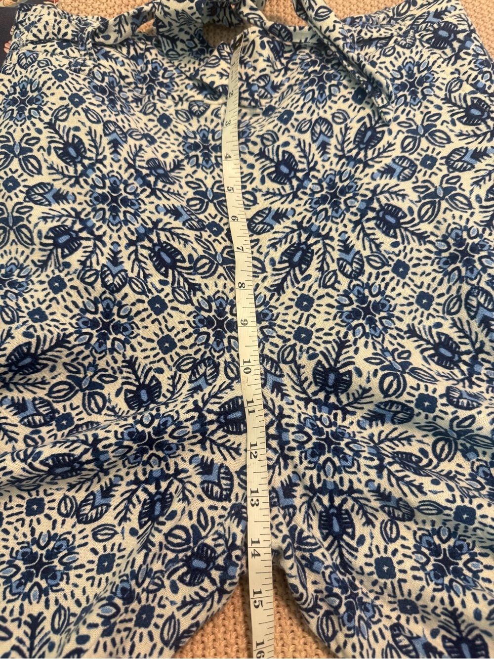 Joie Linen Tie Waist Blue and White Printed Wide Leg Cropped Pants size 8 - Picture 8 of 10